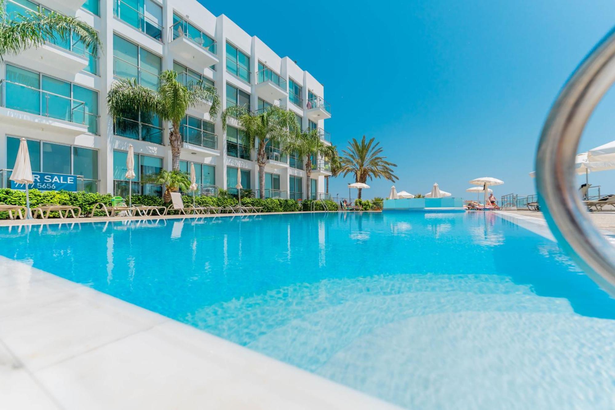 Diana - Coralli Beachfront Apartment Πρωταράς Εξωτερικό φωτογραφία